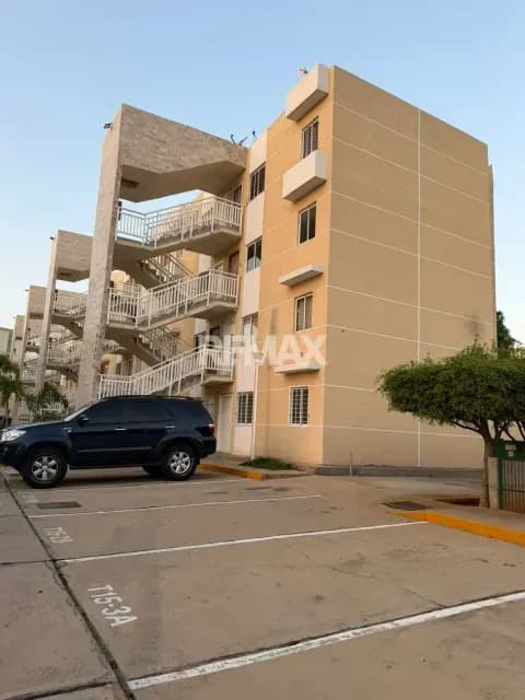 APARTAMENTO EN ALQUILER VILLA PARAISO III