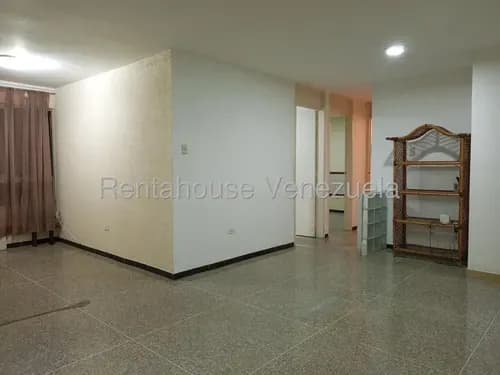 Apartamento En Alquiler, Oportunidad, Urb.los Ruices