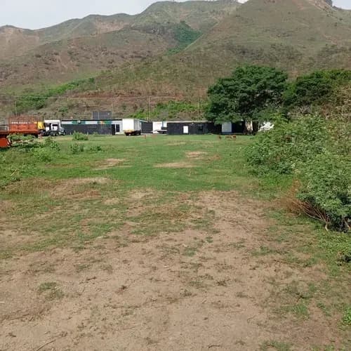 En Venta Terreno 17.000 Mts Totalmente Plano Cercado Con Paredes De Bloque Portón Vía Yagua San Diego Variante Se Firma Por Registro Sólo Clientes Gm