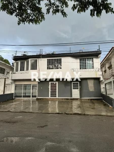Local en alquiler en la av bolivar