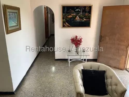 Inmuebles Milagros Nazareth Apartamento En Venta En Barquisimeto Lara Union. Codigo Del Inmueble 26-20428 Economica Residencial Economico
