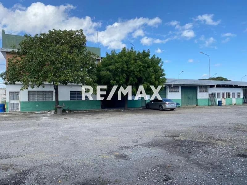 Terreno en Venta en la Zona Industrial I Zona Oeste-Barquisimeto