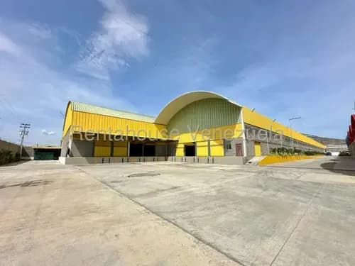 M&n Vende Espectacular Galpon A Estrenar Con 9.164m2 De Nave; Conjunto Privado De La Zona Industrial 2; Posee Planta Electrica Y 50kva; 2 6 - 8 3 6 4