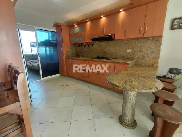 EN VENTA, HERMOSO APARTAMENTO DE 58 MT2, EN TUCACAS.
