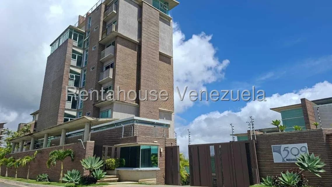 Apartamento (Duplex) en Venta en Alto Hatillo, Distrito Metropolitano