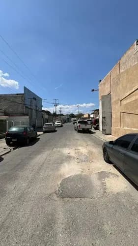 Galpon En Alquiler, (sandra Nino) Av Aranzazu, 3 Transformadores