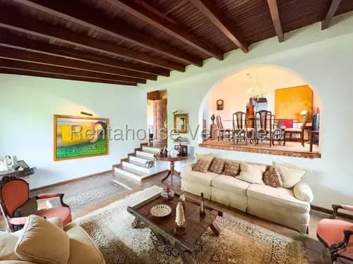 Vp Casa En Venta Urb. Lomas De La Lagunita , Caracas 26-13036 Yg