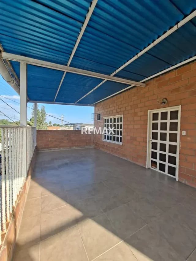 APARTAMENTO-ANEXO EN ALQUILER EN PIÑONAL