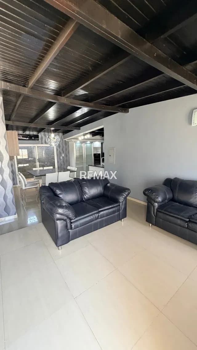 Casa amoblada conjunto cerrado