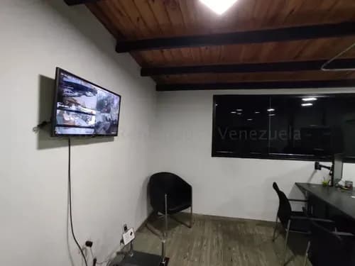 *al/¡inversión Inteligente En El Centro-este: Edificio Con Renta Doble! En Venta Barquisimeto Lara, Venezuela/ Cód. # 23-24111 / 6 B/290 M2