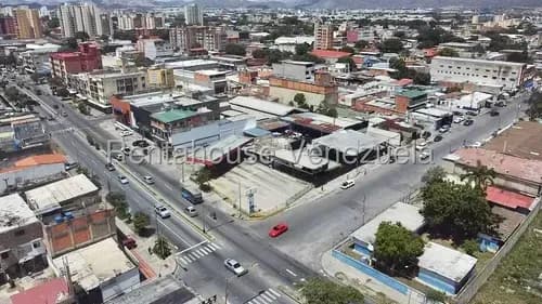 Maritza Lucena Vende Estación De Servicio Al Oeste De Barquisimeto, Tuberías Nuevas Y Modernas, Planta Eléctrica, Locales Comerciales Con Baño, Tanque Subterráneo.