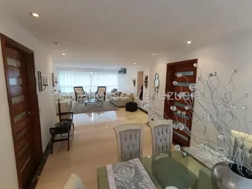 Amplio Apartamento En Venta En La Tahona