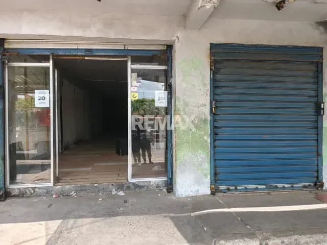 Local comercial en alquiler en la Urbanización El Saman, San Francisco