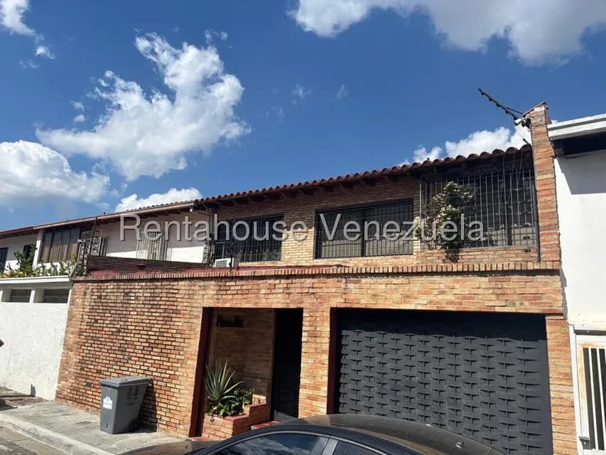 Casa (Duplex) en Venta en Alto Prado, Distrito Metropolitano