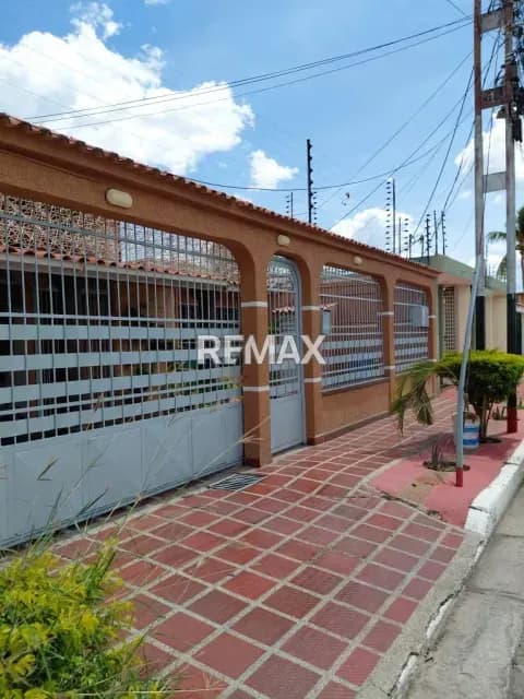 EN VENTA CASA URB. LA CAPILLA III SANTGA CRUZ DE ARAGUA