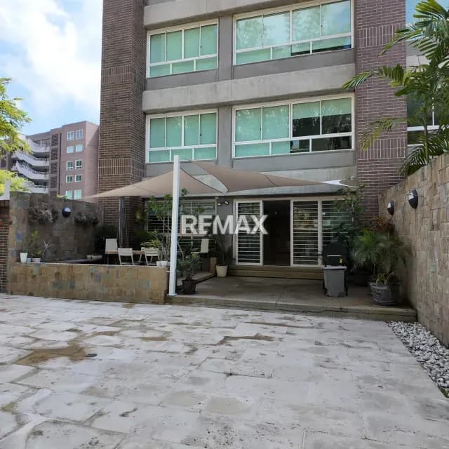 Apartamento en venta planta baja con terraza, Escampadero, La Trinidad, Baruta
