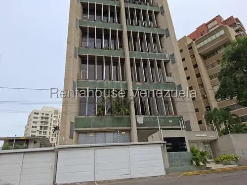 Am. Bello Apartamento Dos Niveles Pb En Venta Sector La Lago Maracaibo Mls #26-21452