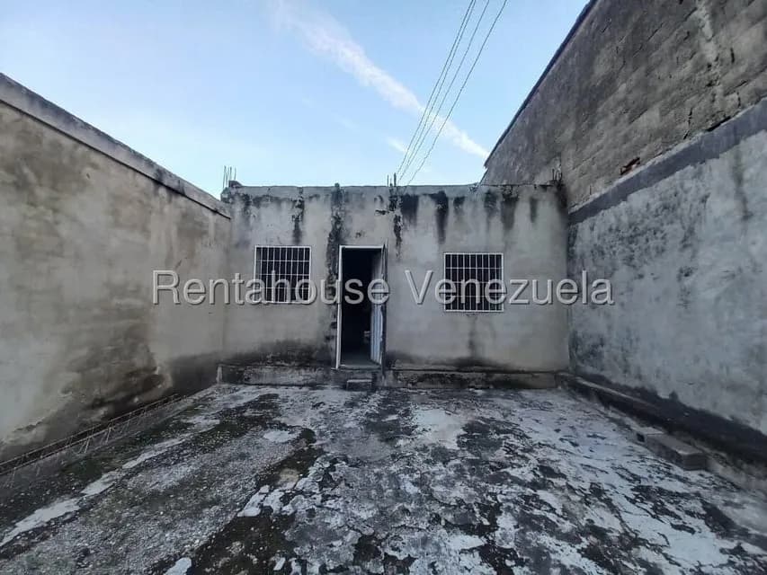 Casa (1 Nivel) en Venta en Camino de la Mendera, Lara