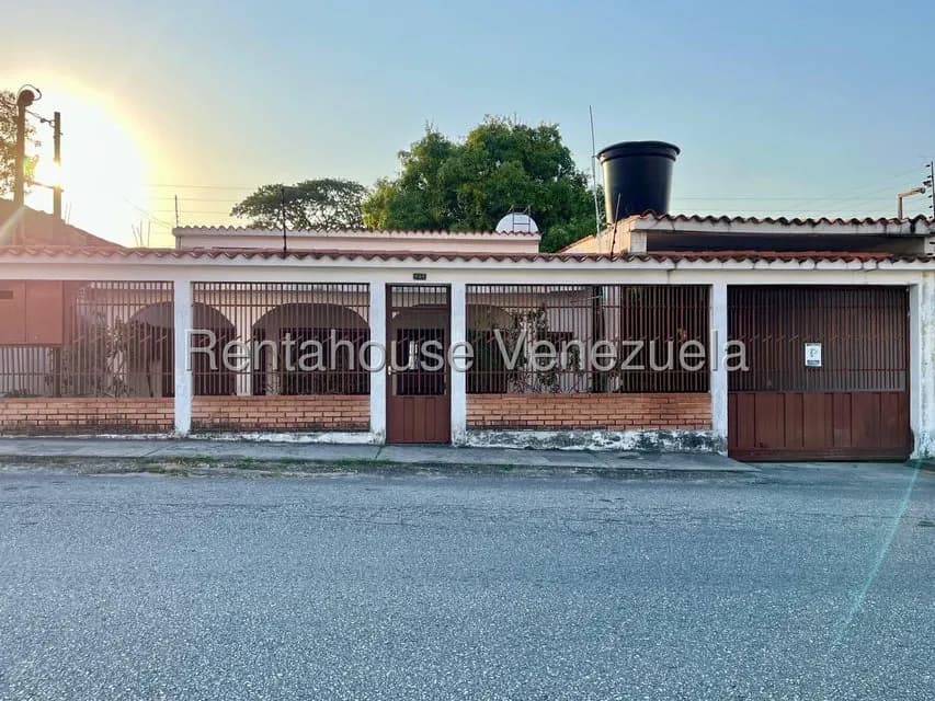 Comercial (Local Comercial) en Venta en La Mata, Lara