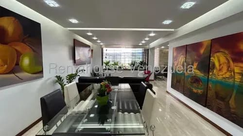 Apartamento En Venta En La Tahona En Calle Cerrada Con Vigilancia, Hermosa Vista Panorámica Y Sin Problemas De Agua