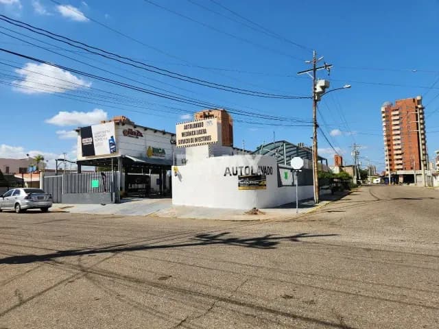 Centro de lubricación y autolavado en alquiler en Cecilio Acosta