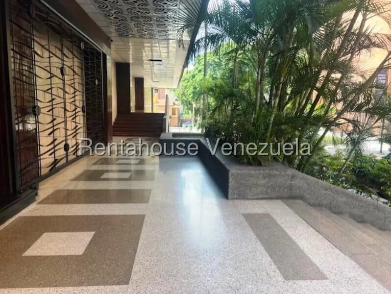 Comercial (Oficina) en Alquiler en El Rosal, Distrito Metropolitano
