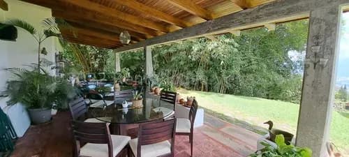 Hermosa Y Acogedora Casa Con Clima De Montaña Venta En Alto Hatillo 2620230 Ijp