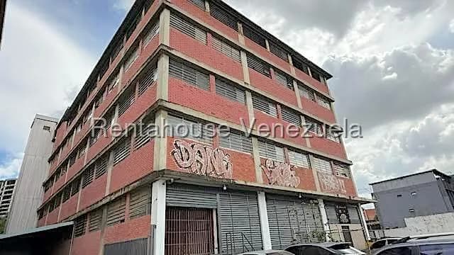 Comercial (Galpon - Deposito) en Alquiler en Los Ruices Sur, Distrito Metropolitano
