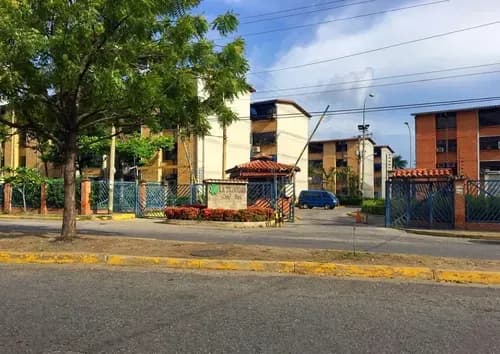 Apartamento En Alquiler, La Trinidad Castillejo Guatire. Oportunidad L2x