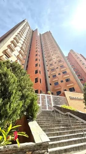 Apartamento En Venta El Bosque Res Risbel Garden