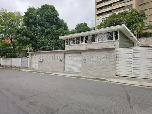 Amplio Local Comercial En Venta Santa Eduvigis 26-20961