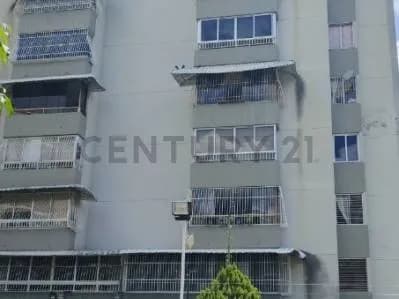 Alquiler de Apartamento Amoblado en Maracacuy