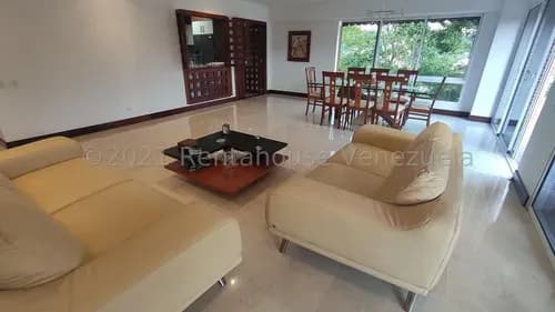 Apartamento En Venta En Los Pomelos, Caracas 22-4842 Yf