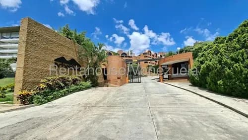 Apartamento En Alquiler Lomas De La Alameda 26-18566 Ac
