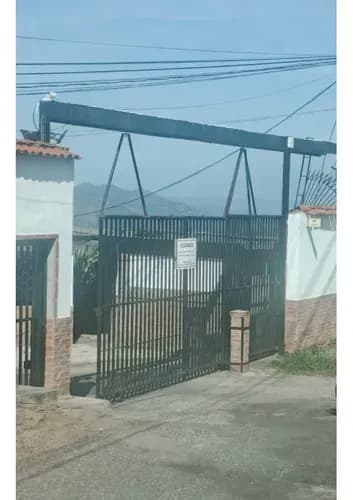 Terreno En Venta 235m², Caicaguana El Hatillo