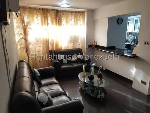 Apartamento En Venta La Candelaria. 19851
