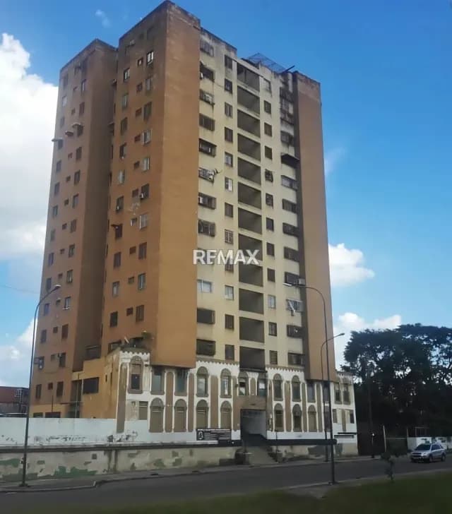 En Venta Apartamento en Av. Paseo Cabriales