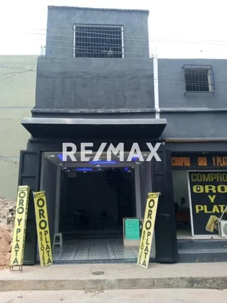 Local en venta en el Centro de Valencia Cerca del boulevard de la Lara a Pie de Calle. También se Alquila con Opción a Compra