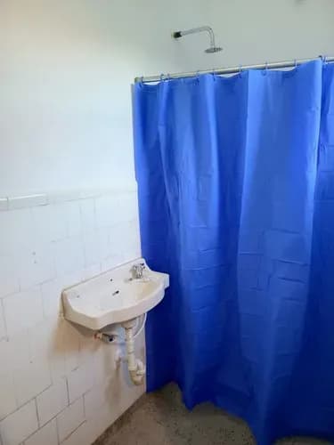 En Alquiler Apartamento De Una Habitación En Av. Bolivar Vv20