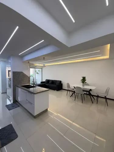 Marisela Correa Vende Apartamento En Residencias Chelsea Court, Amoblado Y Equipado