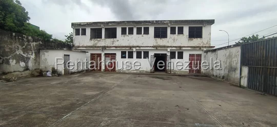 Comercial (Galpon - Deposito) en Venta en San Blas, Carabobo
