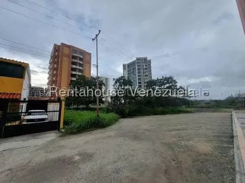 Mehilyn Perez Vende Terreno De Alto Nivel Con Potencial Para Proyectos De Alta Gama En El Triángulo Del Este Barquisimeto,lara