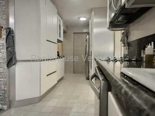 En Venta Pent House Dúplex Ubicado En Alto Prado, Para Quienes Buscan Comodidad Y Espacio Natural. Ana Perez 26-20190