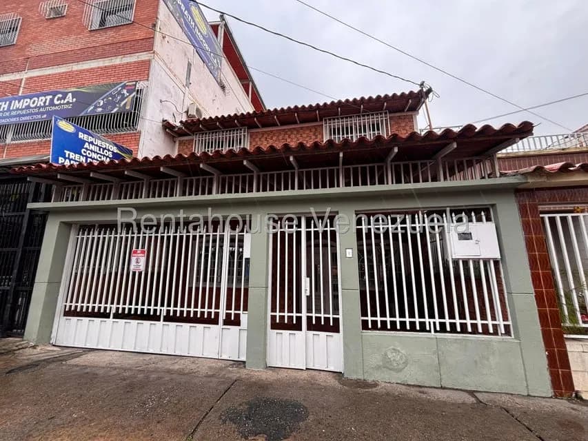 Casa (Duplex) en Venta en Zona Oeste, Lara