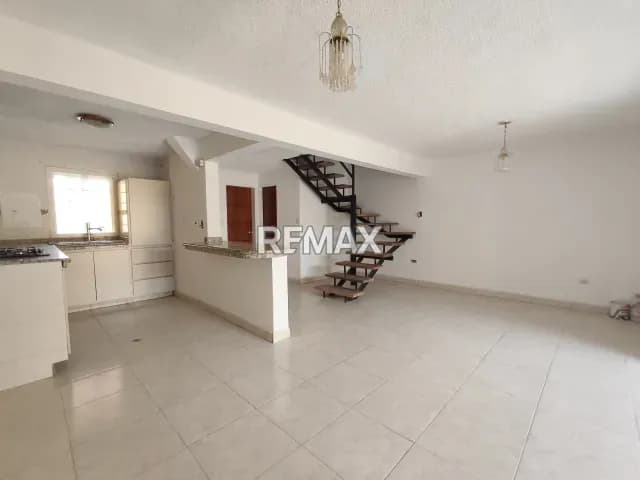 CASA EN VENTA URB VILLA MORA CABUDARE