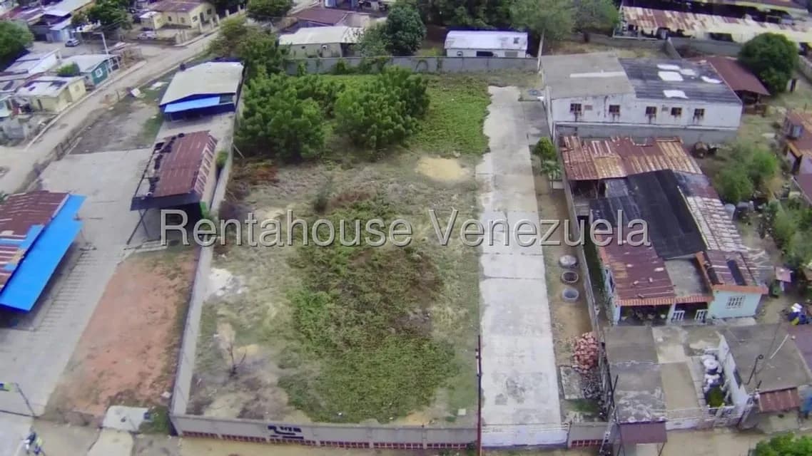 Terreno (Comercial) en Venta en Bello Monte, Zulia