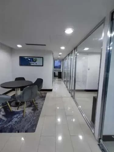 Mc Vende O Alquila Oficina C.c. Viña Plaza - Plof-112