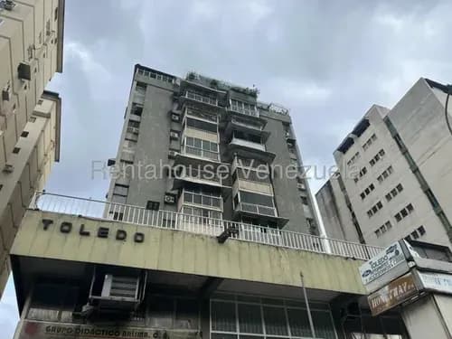 Agp Apartamento En Venta En El Marques, Piso Bajo Para Adaptarlo A Tu Estilo 26-18802