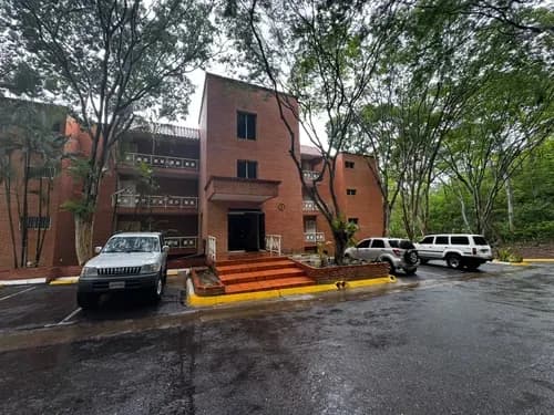 Apartamento En Venta: Urb. El Trigal Res. Trigal Country Ml-rm