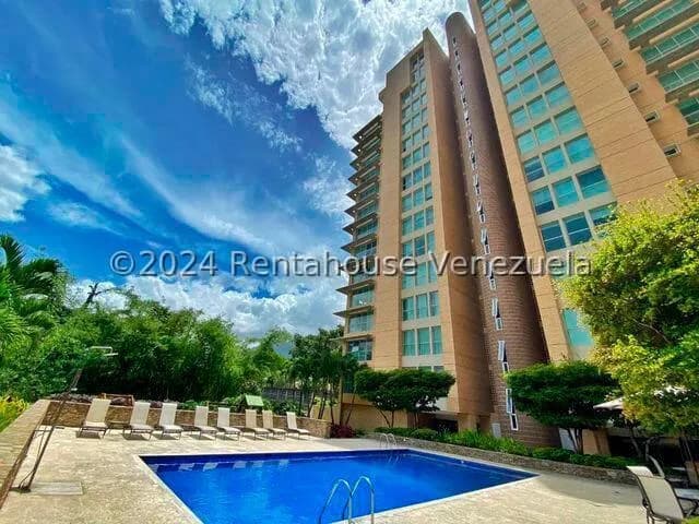 Apartamento (1 Nivel) en Alquiler en Campo Alegre, Distrito Metropolitano